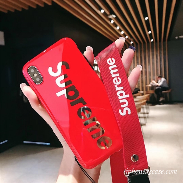 iphoneXSケース supreme ペア用 アイフォンXSマックスカバー 赤 黒 iphoneXRケース シュプリーム ジャケットケース iphoneX/8/7PLUSケース ネックストラップ付き
